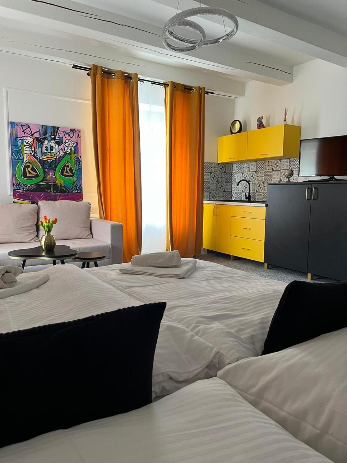 Boutique Hotel Posta Rl オラフスキー・ポドザモク エクステリア 写真