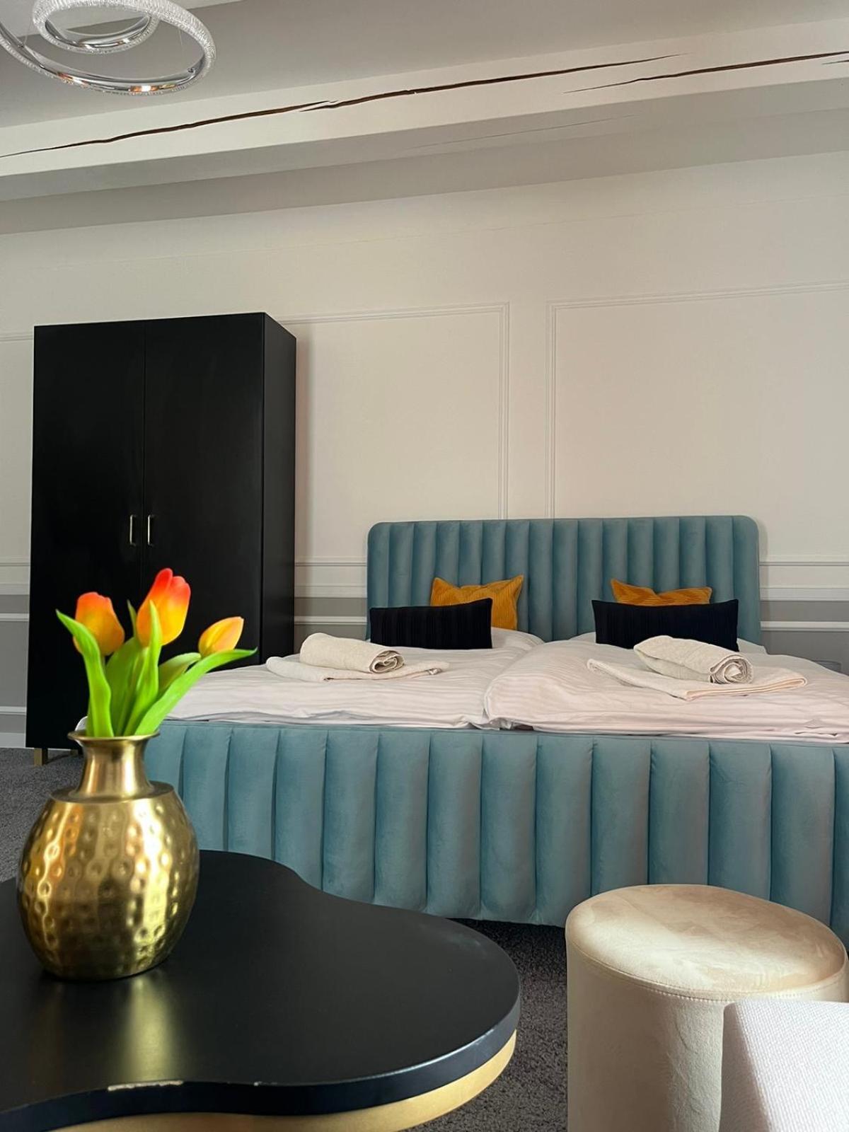 Boutique Hotel Posta Rl オラフスキー・ポドザモク エクステリア 写真