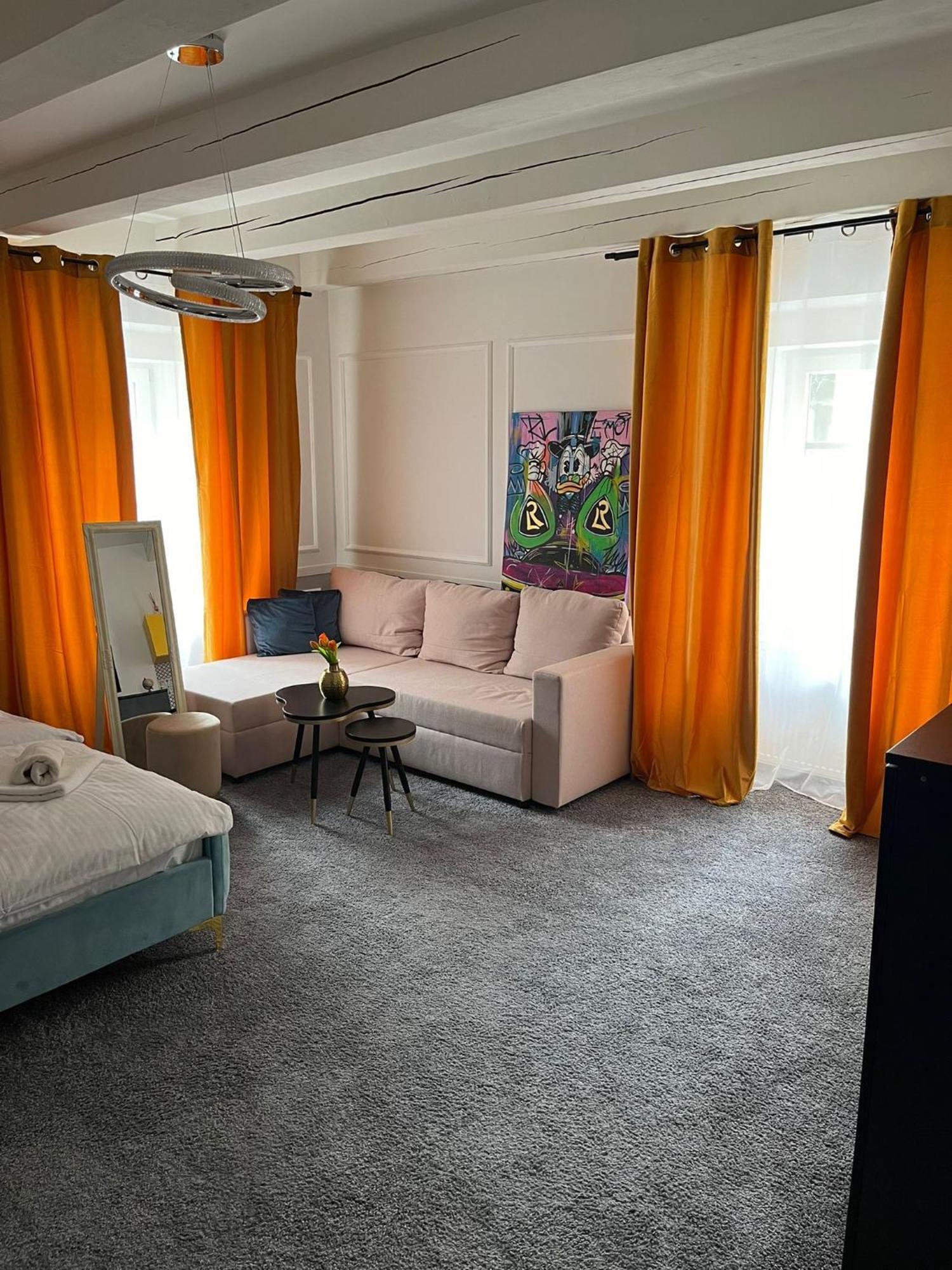 Boutique Hotel Posta Rl オラフスキー・ポドザモク エクステリア 写真