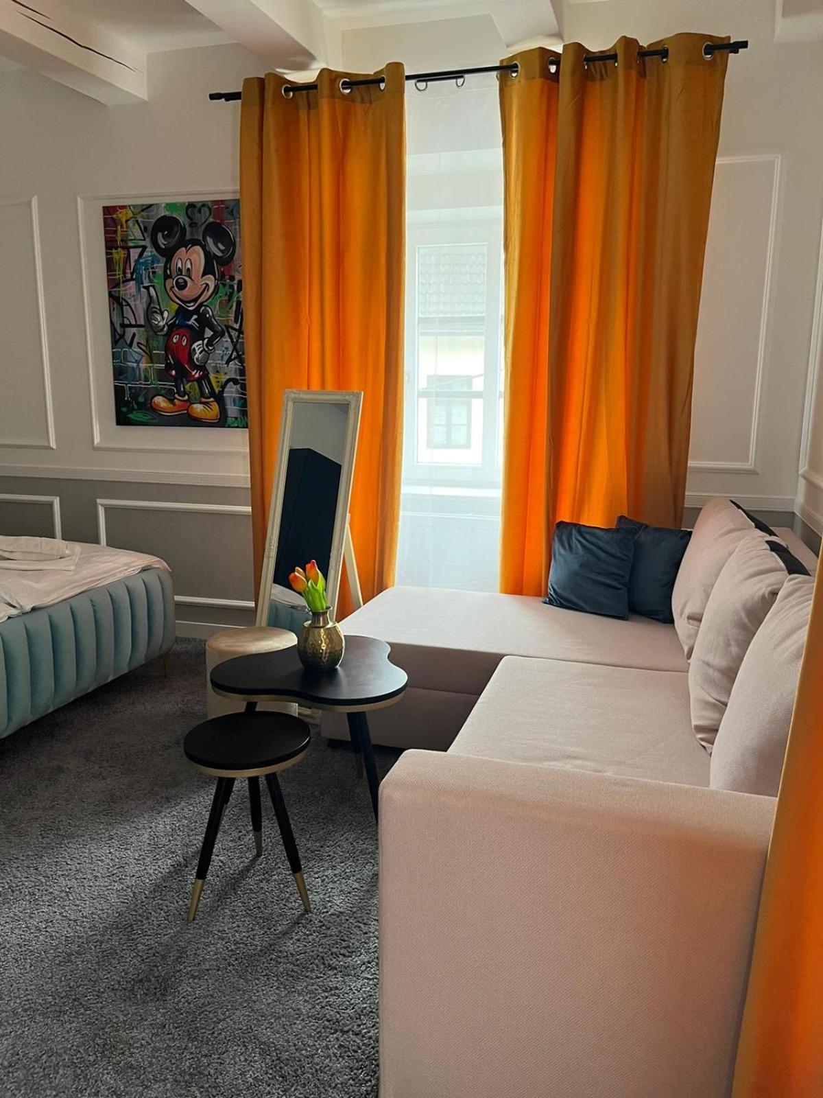 Boutique Hotel Posta Rl オラフスキー・ポドザモク エクステリア 写真