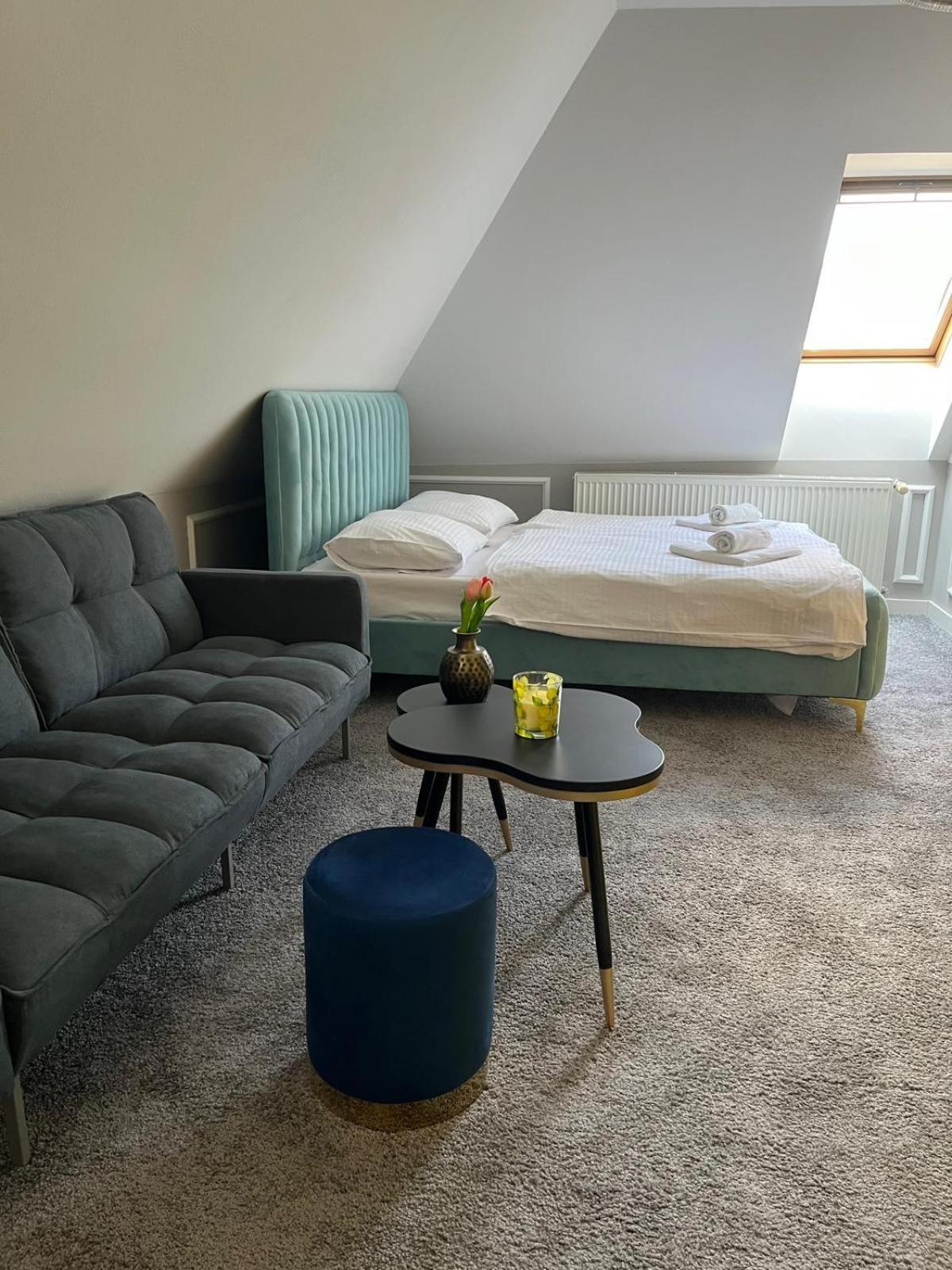 Boutique Hotel Posta Rl オラフスキー・ポドザモク エクステリア 写真