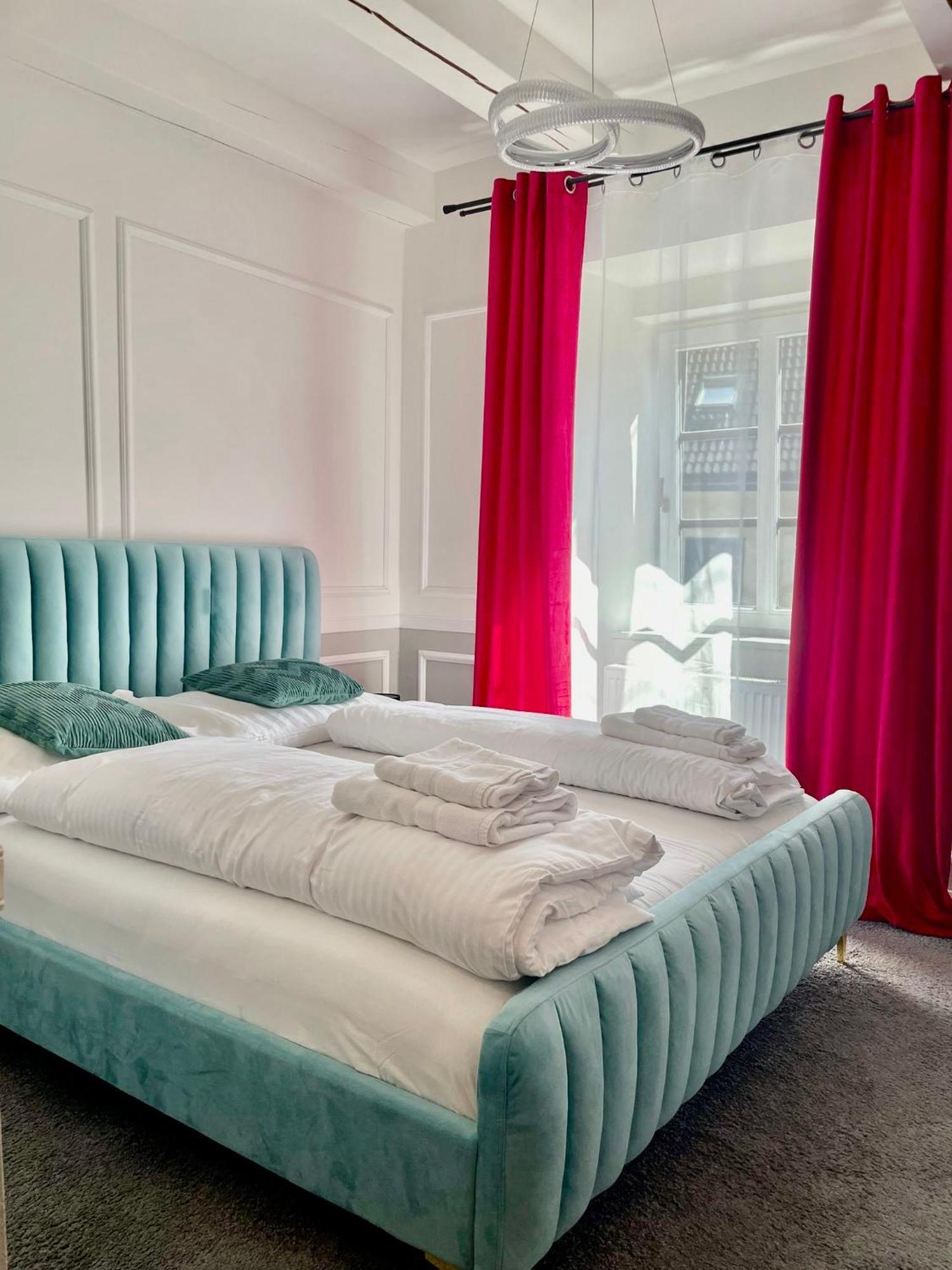 Boutique Hotel Posta Rl オラフスキー・ポドザモク エクステリア 写真
