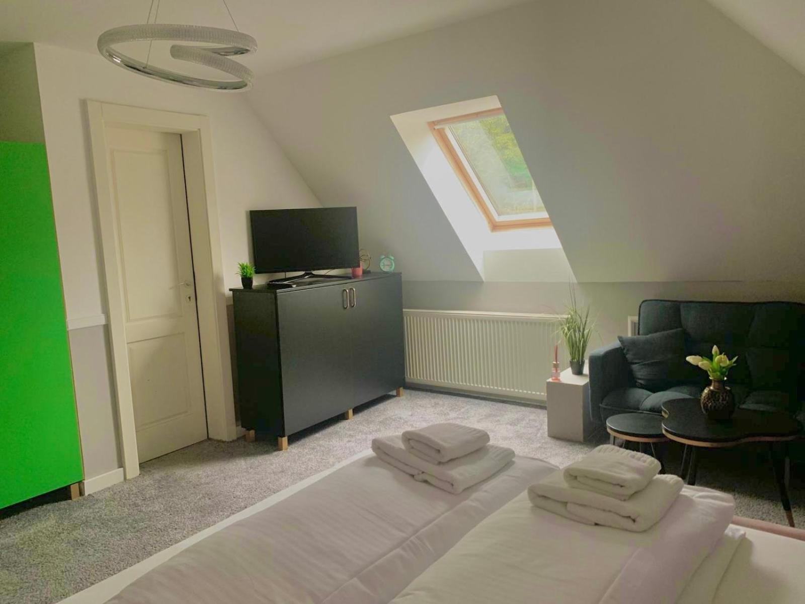 Boutique Hotel Posta Rl オラフスキー・ポドザモク エクステリア 写真